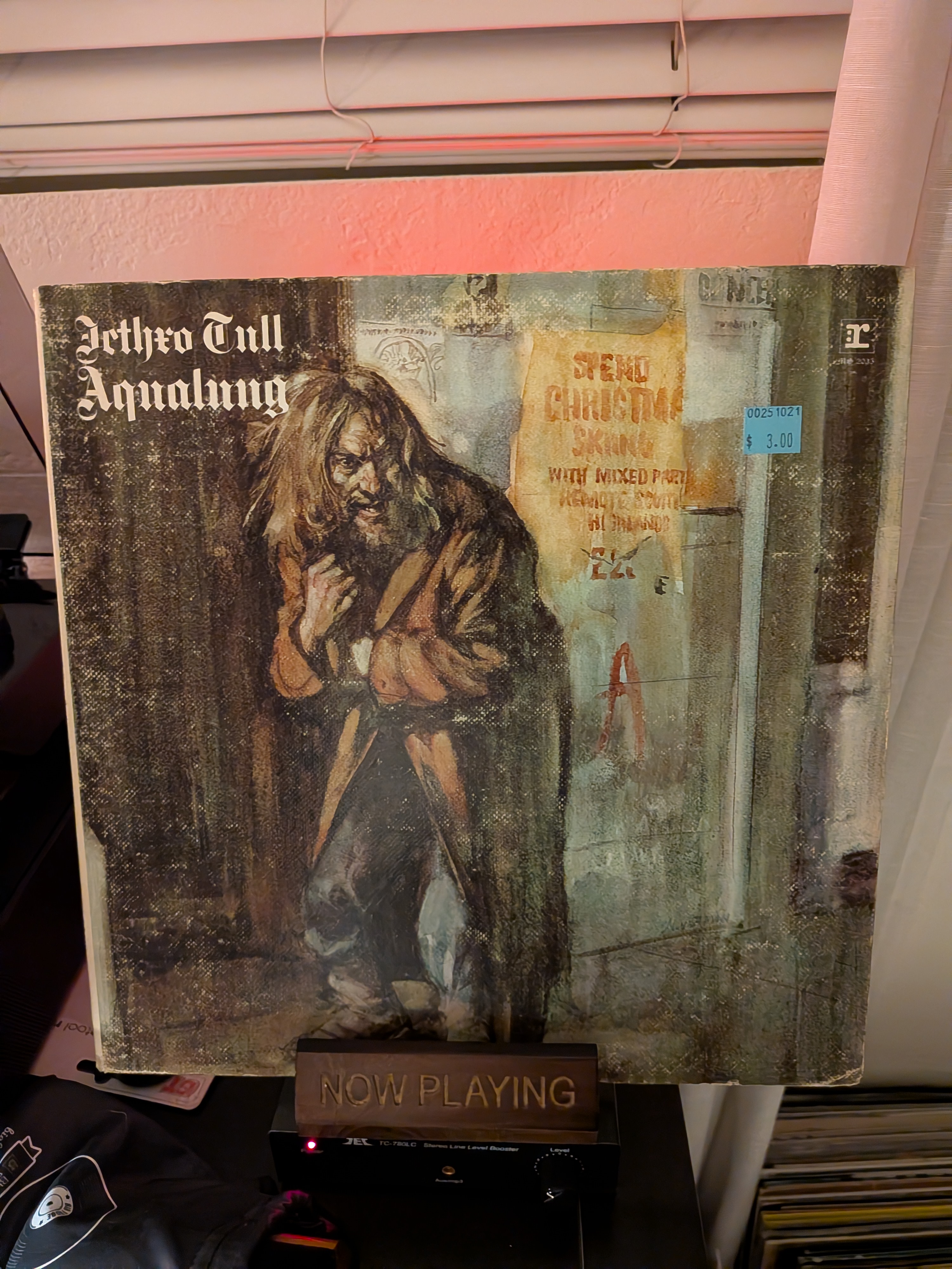 Now Playing: Jethro Tull - Aqualung