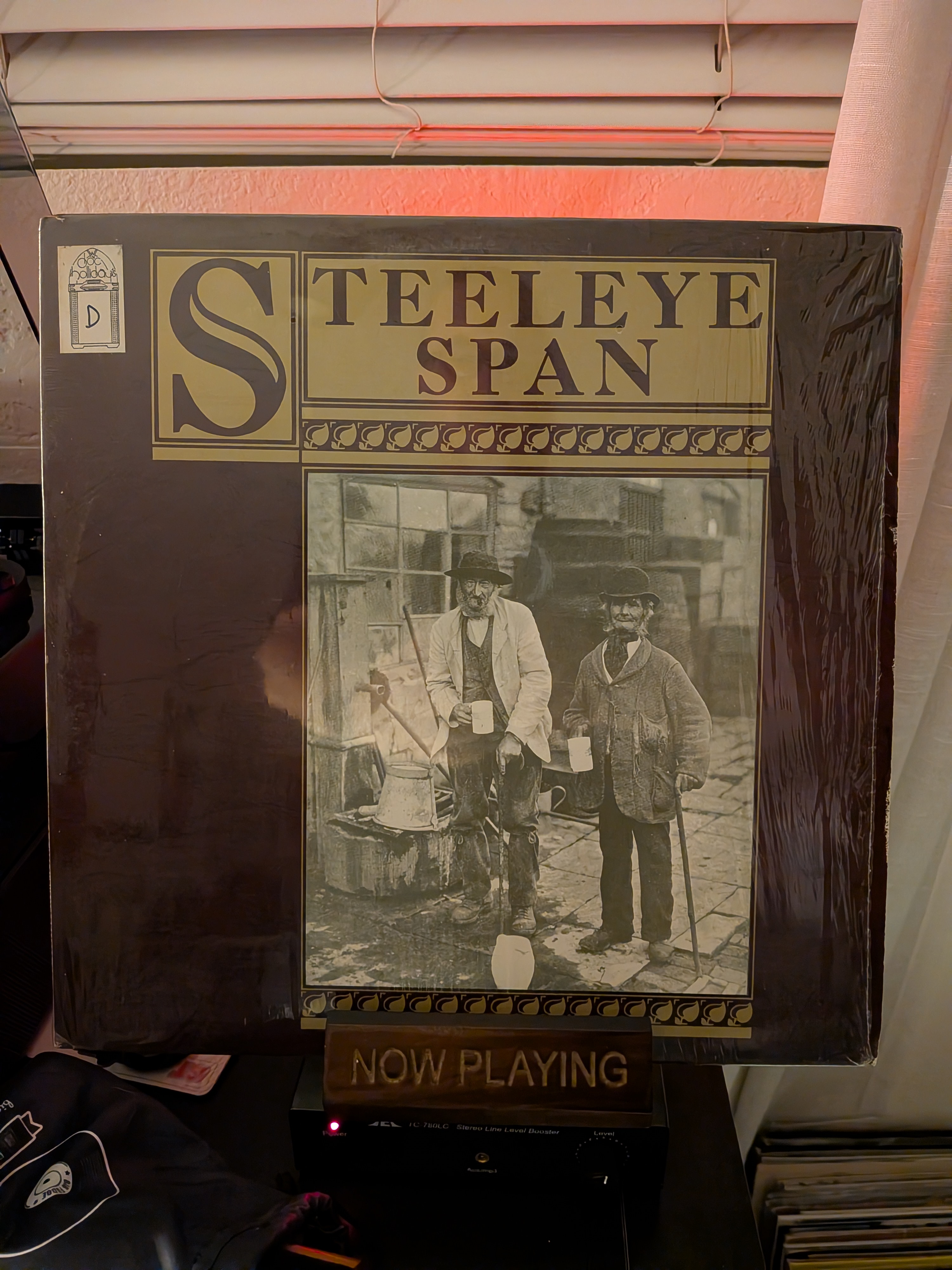 Now Playing: Steeleye Span - Ten Man Mop or Mr Reservoir Butler Rides Again.