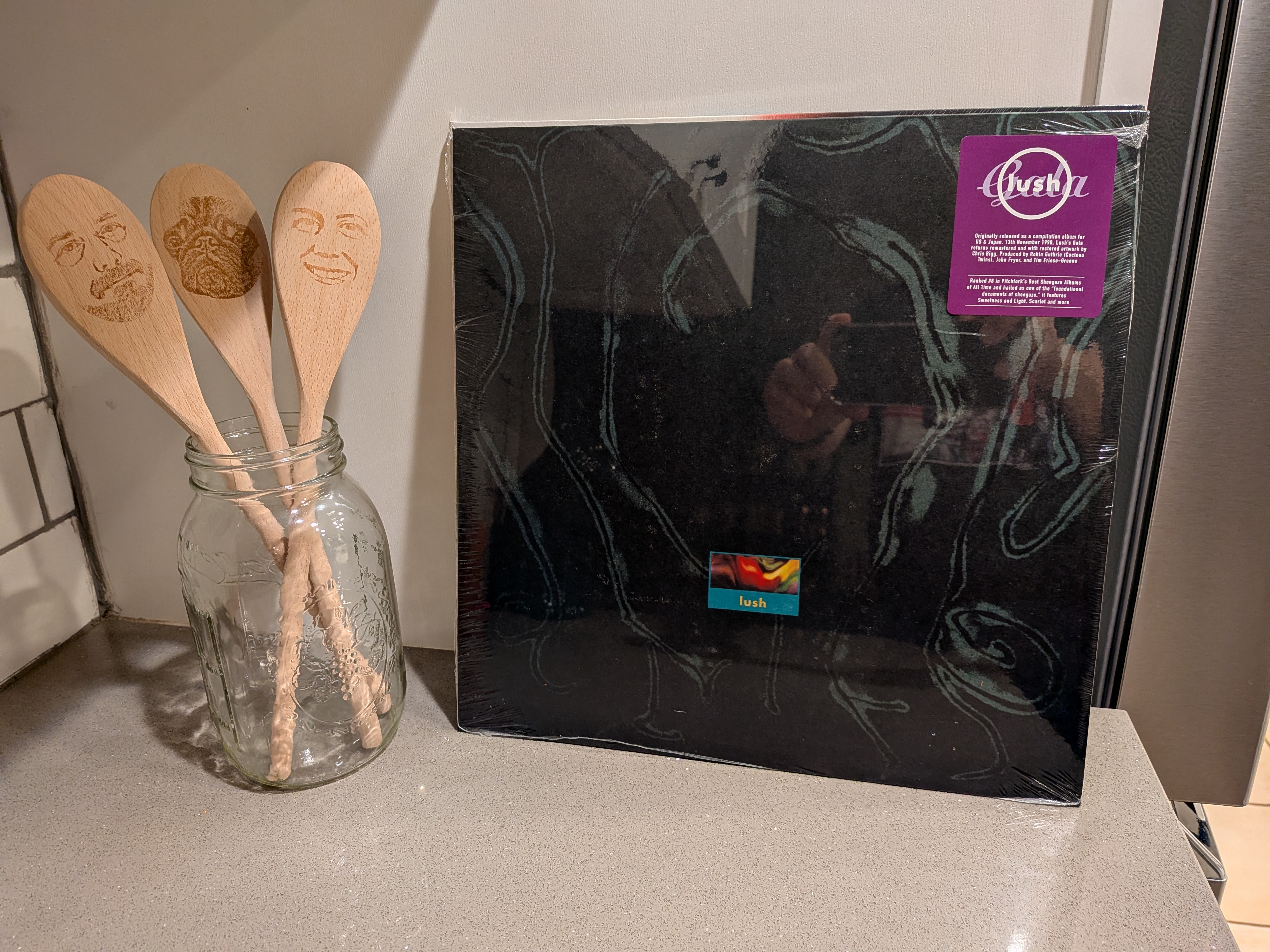 Now Playing: Lush - Gala