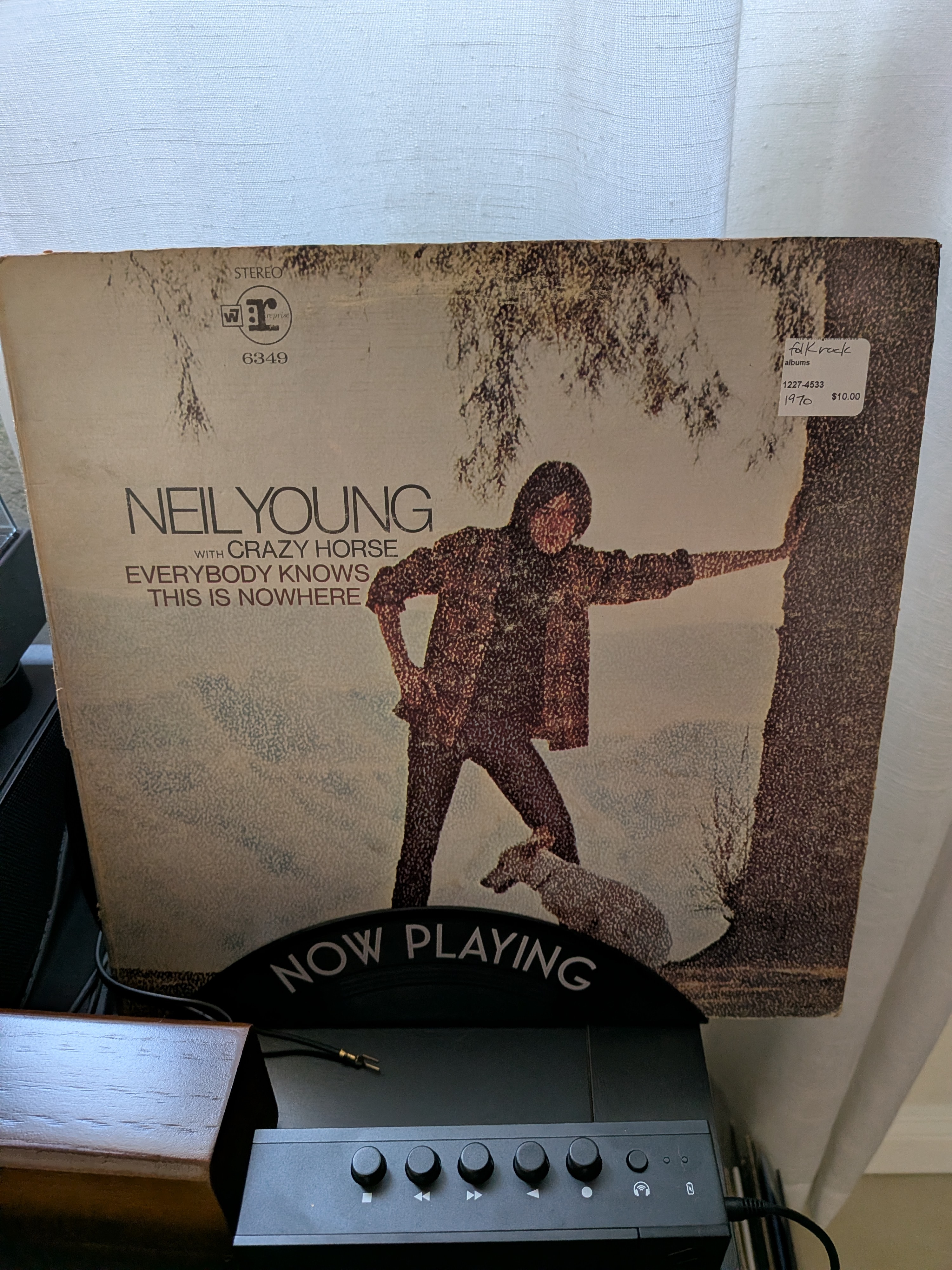 Now Playing: Neil Young with Crazy Horse - Everybody Knows This Is Nowhere