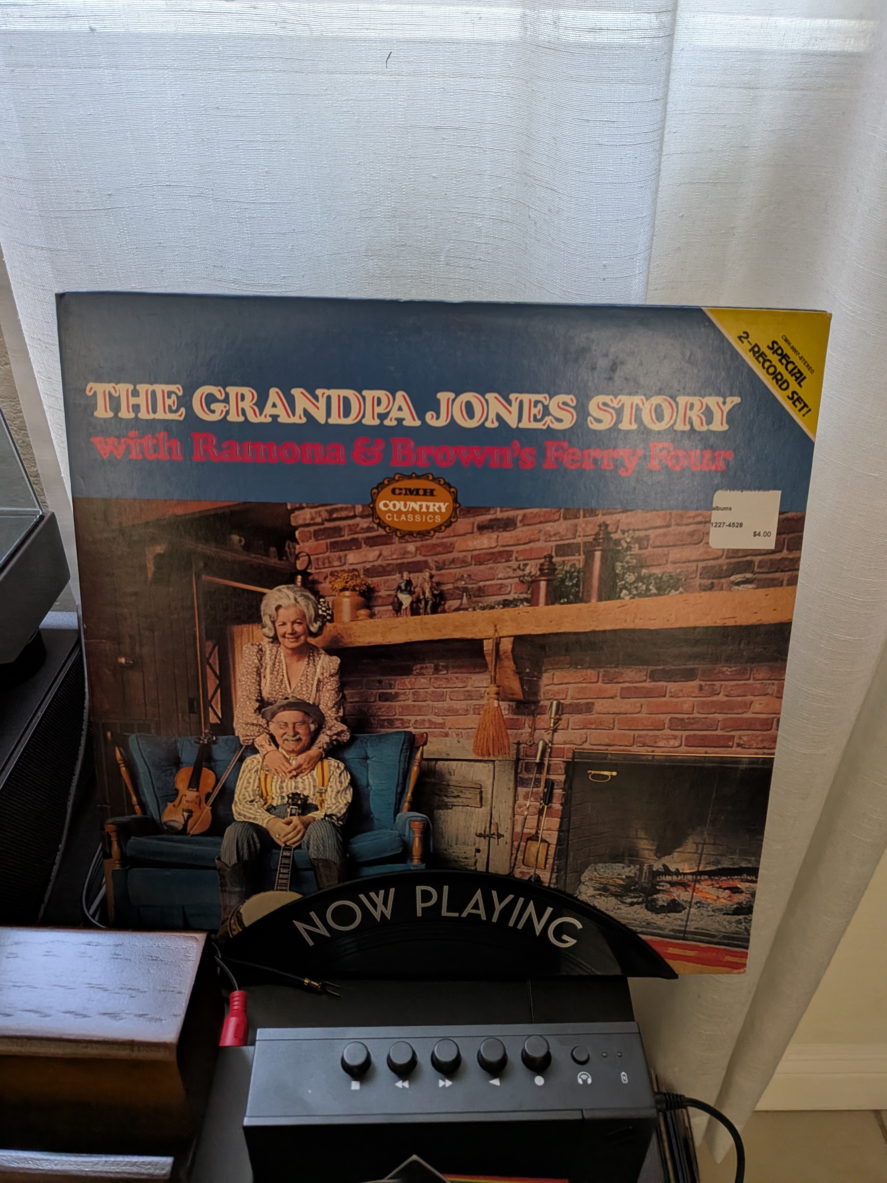 Now Playing: Grandpa Jones with Ramon & Brown's Ferry Four - The Grandpa Jones Story