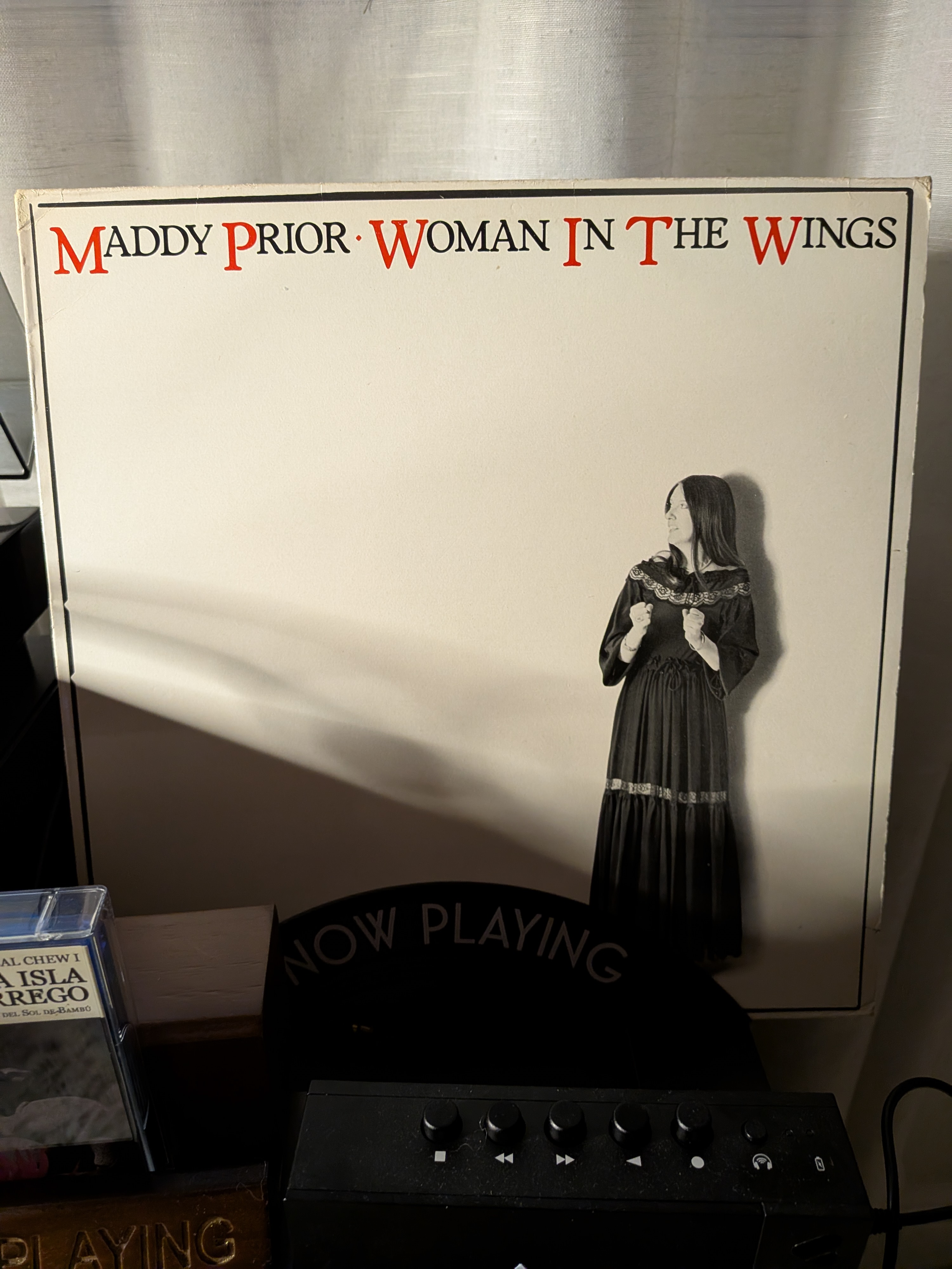 Now Playing: Maddy Prior  - Woman In The Wings